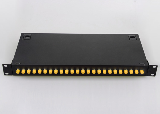 Kaltgewalzte Platte 24 Ports ST UPC Corning Glasfaser ZTE FTTH Patch Panel für Netzwerk