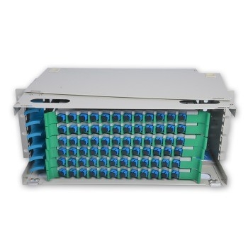 Kunststofffaseroptisches Splitterkabel ODF mit 48-Port-Full-Loaded Tray und SC/UPC-Adaptern