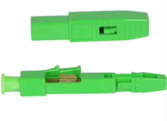 Schnellanschluss für die Telekommunikation mit leicht zugänglicher Glasfaser