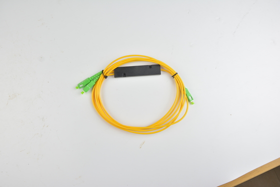 1x2 4 8 16 Box PLC G657A1 0,9mm SCUPC Tapered Fiber Optic PLC Splitter für die Direktivität dB ≥55