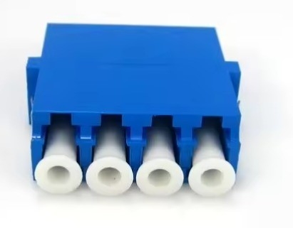 SM MM 4 Port LC APC/UPC 4 Duplexfaseroptischer Adapter zur Übertragung von Glasfasersignalen