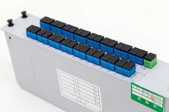 1*16 1*32 SC Stecker LGX PLC Kassette PLC Splitter Faser Typ G657 oder individuell 3 Mal