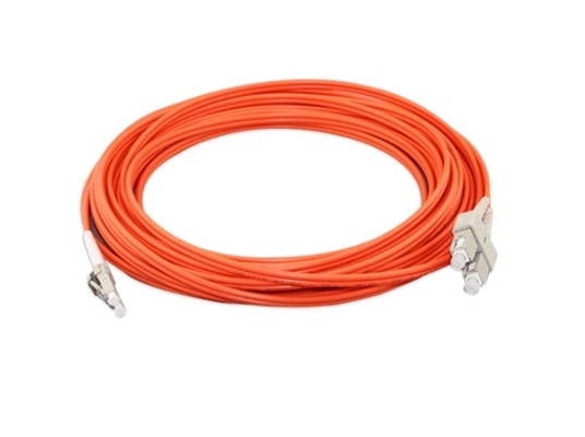 Glasfaser Jumper G657a2 Single Mode Patch Cord mit SC FC ST LC UPC-Anschlusstyp
