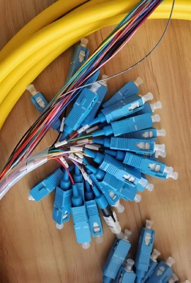 24 Kern SC/UPC vorgefertigte Patch-Leitung mit maximaler Installationsschachtel Nummer 1 Splice-Schachtel